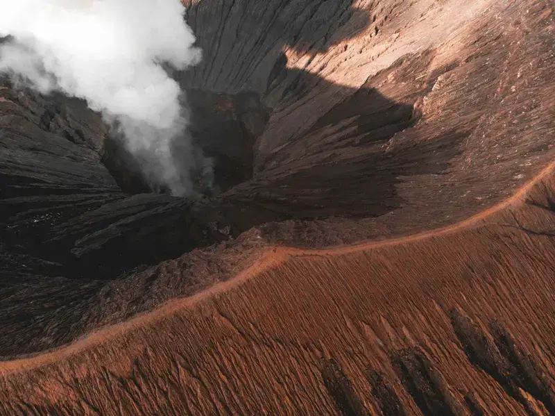 Cover Image for Capturing the Majesty of Aerial Volcano Photography