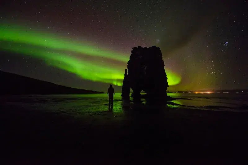 Cover Image for Capturing the Aurora Borealis: Best Cameras and Techniques