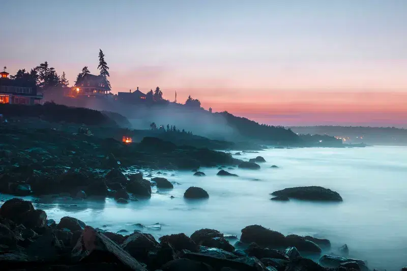 Cover Image for Capturing Coastal Beauty: Tips for Photography During Fireworks at the Beach