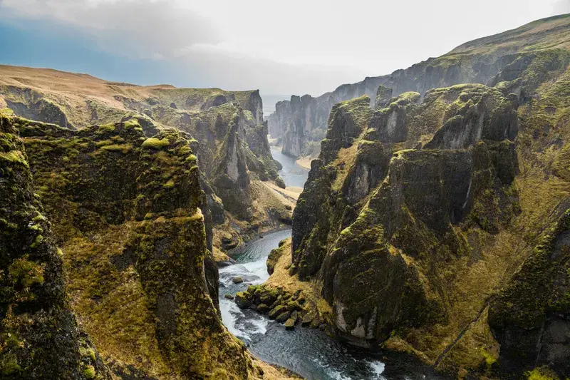 Cover Image for Capturing the Beauty of Iceland: Aerial Photography Tips for Stunning Landscapes