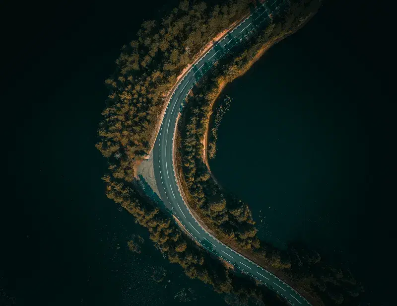 Cover Image for Capturing Nature's Beauty: A Guide to Aerial Photography