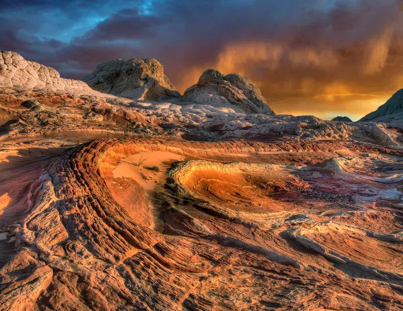 Cover Image for Capturing the Perfect Desert Sunrise: Essential Photography Tips