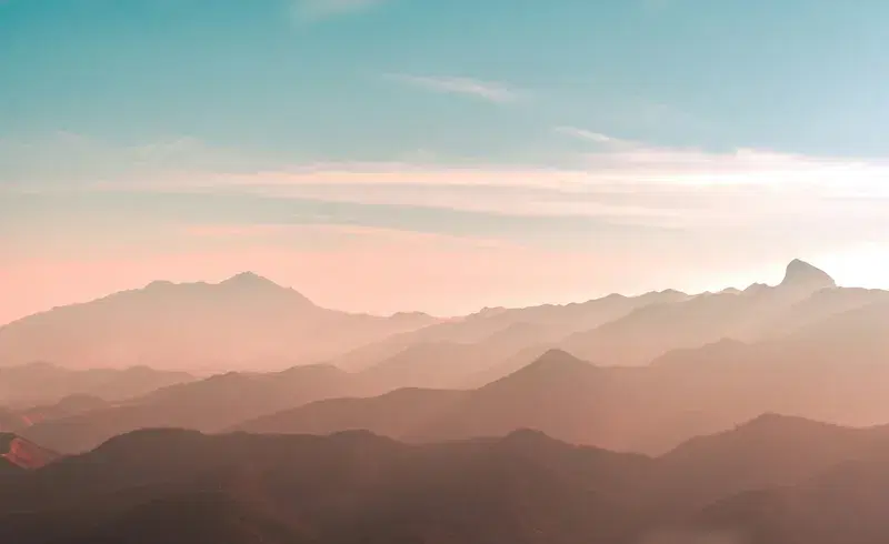 Cover Image for Capturing the Beauty of Mountains: Photography Tips for Adventurers
