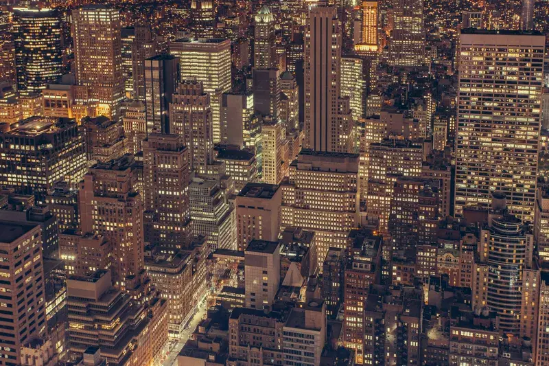 Cover Image for Capturing the Night: Tips for Aerial Photography in Urban Environments