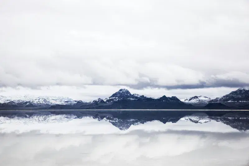 Cover Image for Techniques for Capturing Reflective Landscapes in Photography