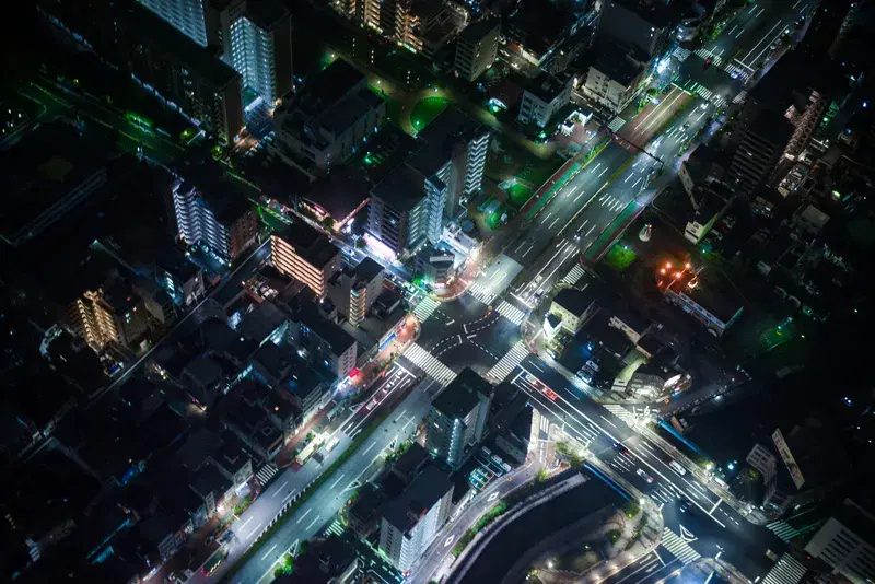 Cover Image for Capturing the Night: Techniques for Stunning Urban Photography