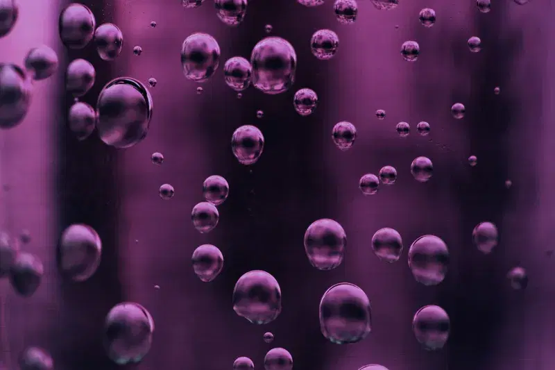 Cover Image for Mastering Macro Photography: Capturing the Beauty of Liquid and Bubbles